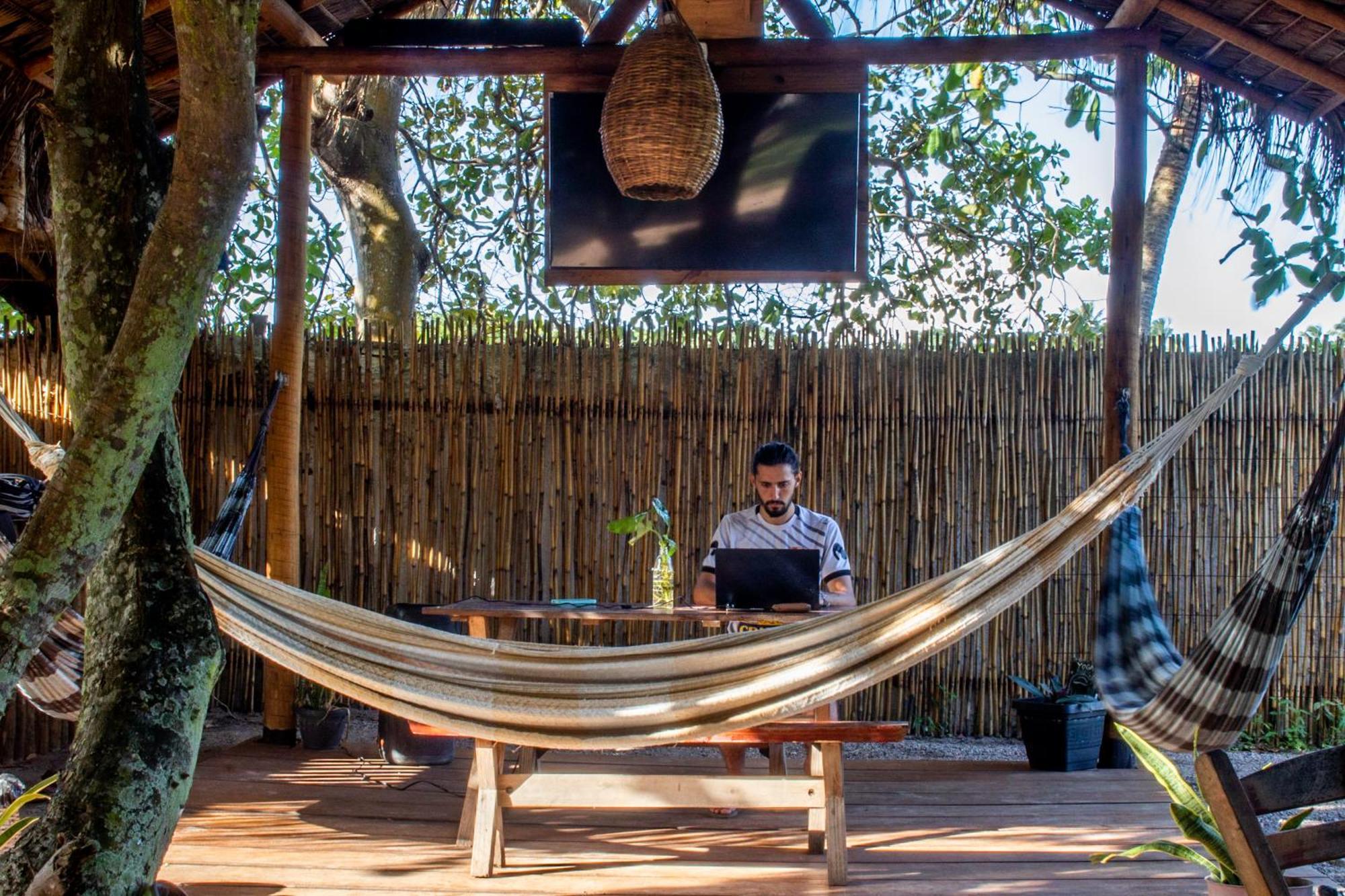 Padang Hostel Praia de Pipa エクステリア 写真